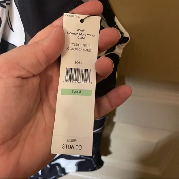 Carmen Marc Valvo One Shoulder One Piece Swimsuit, Women's Size 8 NEW MSRP $106 - Picture 4 of 7